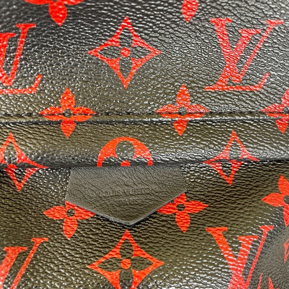100% auth Louis Vuitton Palm Springs PM Backpack - Picture 10 of 11